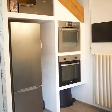 Antoinette 생 넥테르